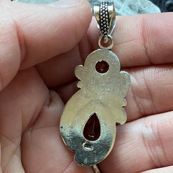 Floral and Fern Morganite Gem Pendant Crystal Stone Jewelry - Picture 5 of 8